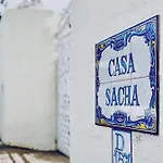 וילה Casa Sacha *