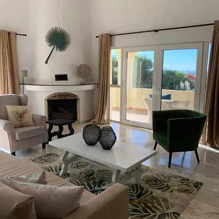 Casa Sacha Villa *