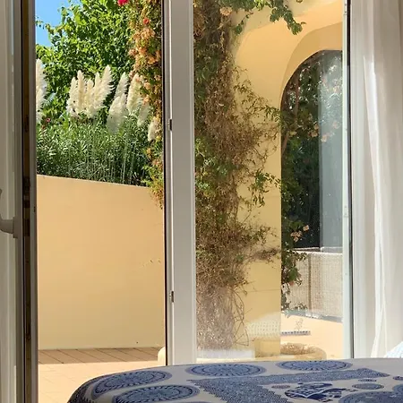 וילה Casa Sacha *