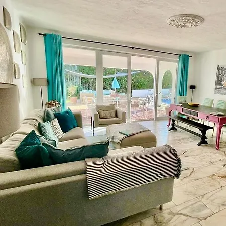 וילה Casa Sacha
